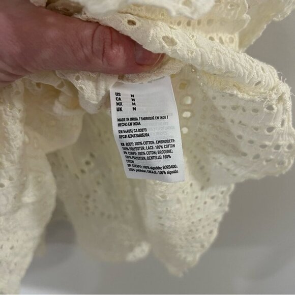 American Eagle Outfitters Cream Ruffled Tiered Off The Shoulder Blouse Medium - Picture 3 of 5